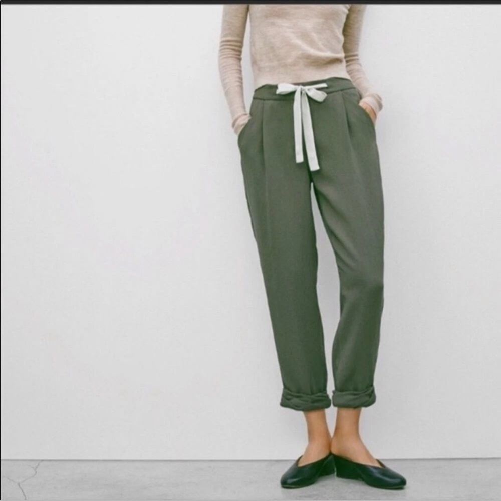 Wilfred Free Joggers Size 2 Color army green Casual Minimalist Timeless